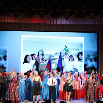 Праздничный концерт «Любовь и мужество», посвященный Дню защитника Отечества.